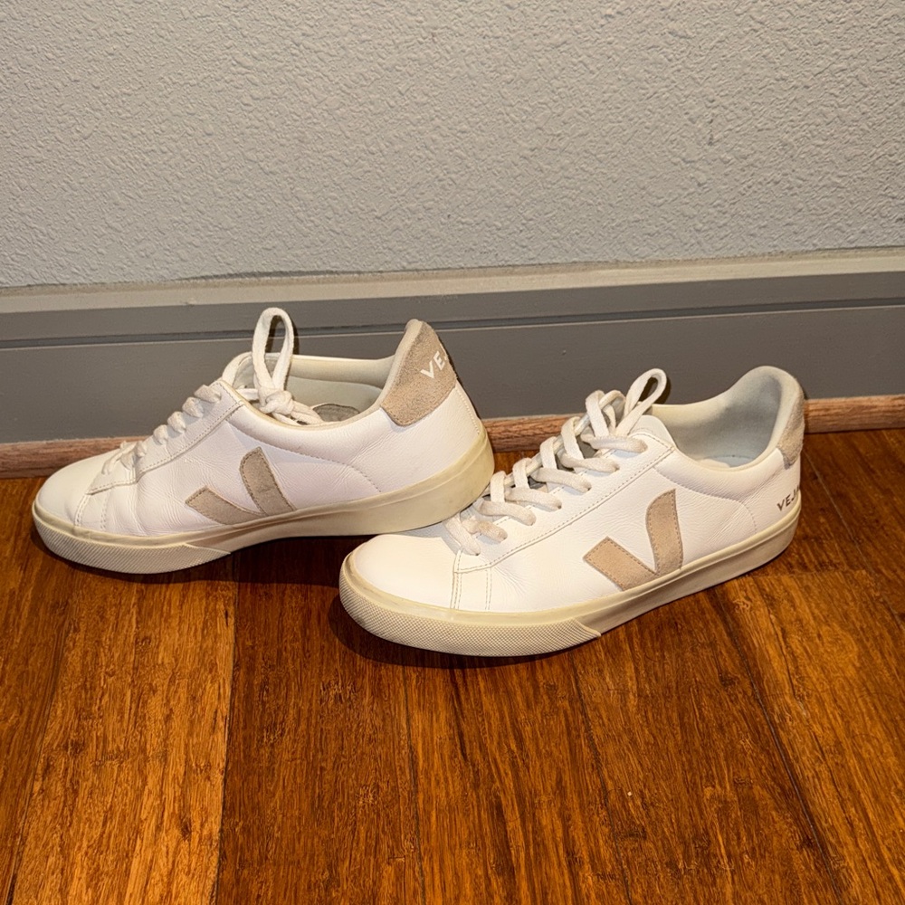 Veja Men's White and Tan Sneakers